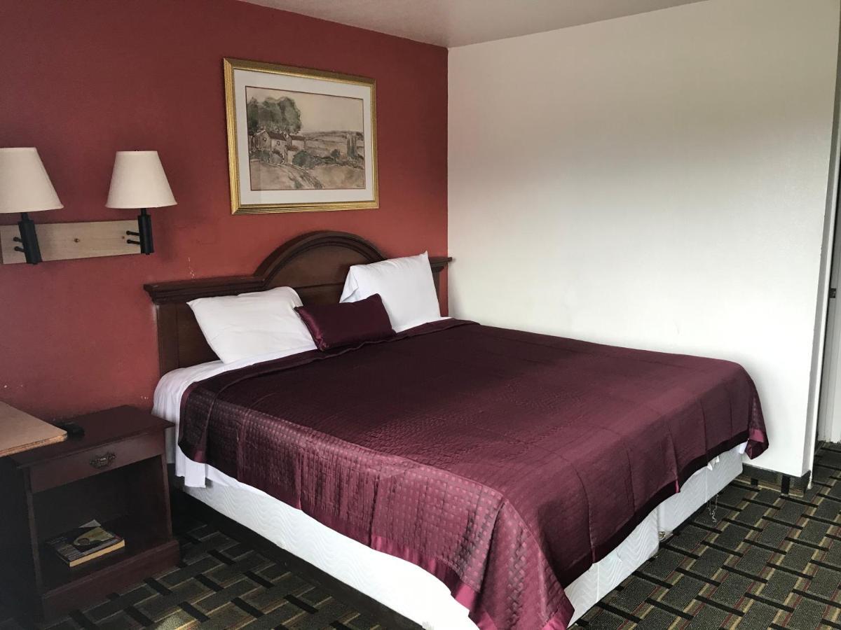 Travel Inn Greensboro Kültér fotó